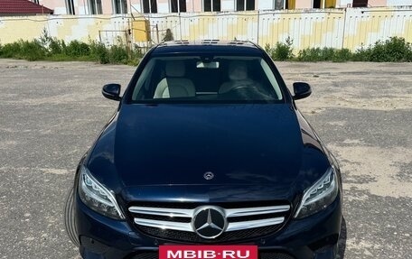 Mercedes-Benz C-Класс, 2019 год, 2 699 990 рублей, 3 фотография