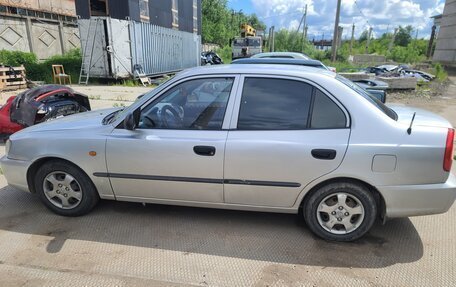 Hyundai Accent II, 2005 год, 325 000 рублей, 2 фотография