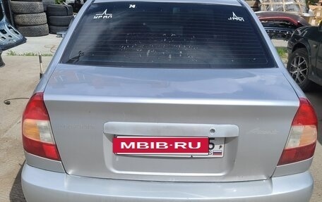 Hyundai Accent II, 2005 год, 325 000 рублей, 3 фотография