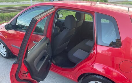 Ford Fiesta, 2007 год, 420 000 рублей, 16 фотография