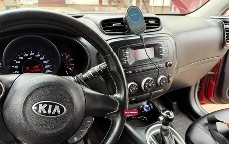 KIA Soul II рестайлинг, 2015 год, 860 000 рублей, 8 фотография