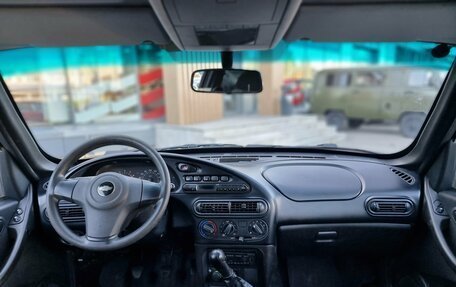 Chevrolet Niva I рестайлинг, 2011 год, 499 000 рублей, 8 фотография