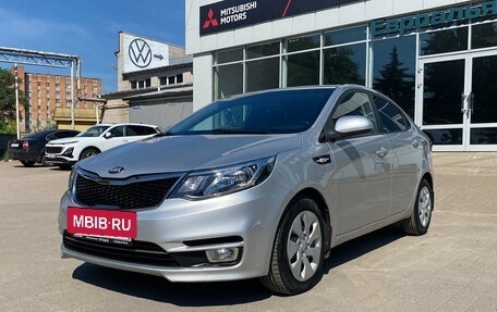KIA Rio III рестайлинг, 2016 год, 999 000 рублей, 3 фотография