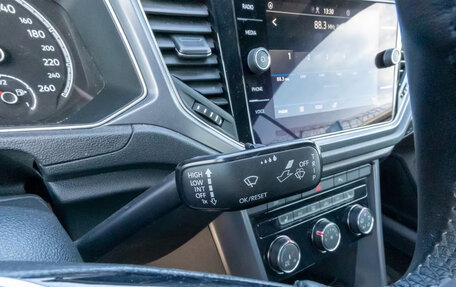 Volkswagen T-Roc I, 2022 год, 2 479 907 рублей, 14 фотография