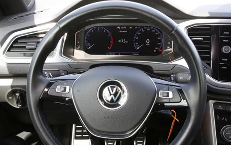 Volkswagen T-Roc I, 2022 год, 2 437 686 рублей, 6 фотография