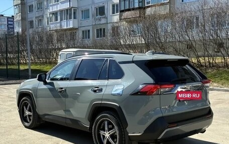 Toyota RAV4, 2020 год, 4 390 000 рублей, 2 фотография