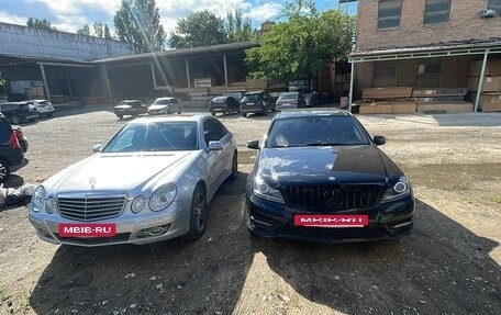 Mercedes-Benz E-Класс, 2008 год, 1 250 000 рублей, 2 фотография