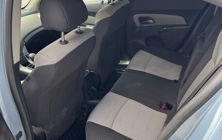 Chevrolet Cruze II, 2011 год, 600 000 рублей, 7 фотография