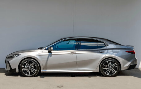 Toyota Camry, 2024 год, 3 950 000 рублей, 8 фотография