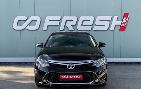 Toyota Camry, 2017 год, 2 250 000 рублей, 3 фотография