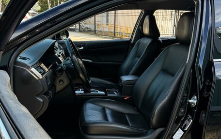 Toyota Camry, 2017 год, 2 250 000 рублей, 13 фотография
