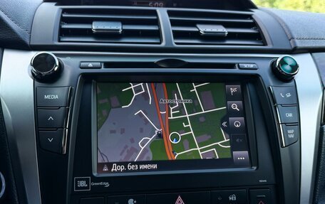 Toyota Camry, 2017 год, 2 250 000 рублей, 19 фотография