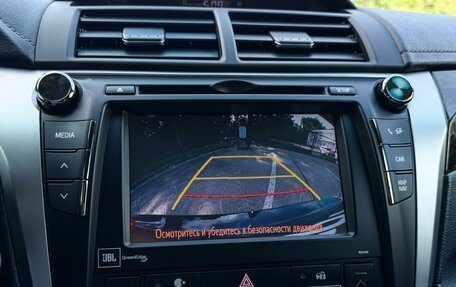 Toyota Camry, 2017 год, 2 250 000 рублей, 20 фотография
