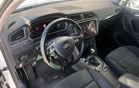 Volkswagen Tiguan II, 2019 год, 2 549 000 рублей, 6 фотография