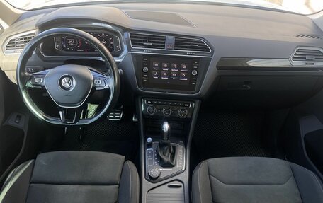 Volkswagen Tiguan II, 2019 год, 2 549 000 рублей, 8 фотография