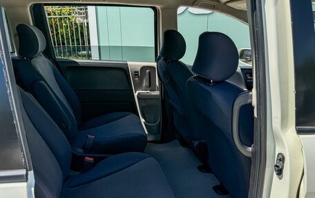 Honda Freed I, 2010 год, 999 000 рублей, 15 фотография