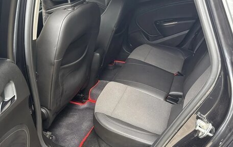 Opel Astra J, 2011 год, 835 000 рублей, 5 фотография