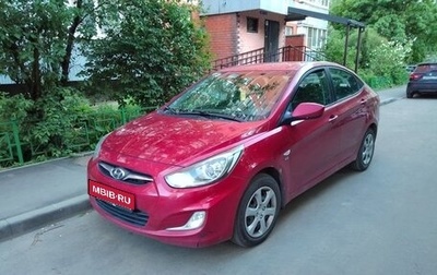 Hyundai Solaris II рестайлинг, 2012 год, 750 000 рублей, 1 фотография