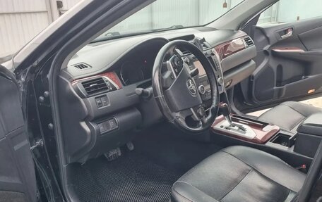 Toyota Camry, 2014 год, 1 800 000 рублей, 2 фотография