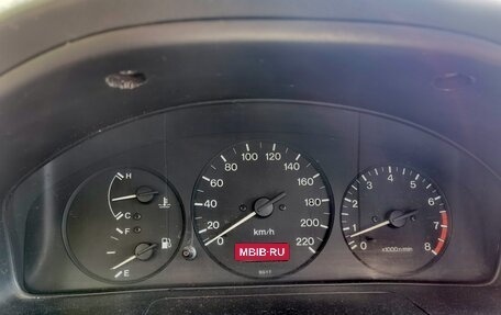 Mazda 323, 1998 год, 130 000 рублей, 18 фотография