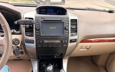 Toyota Land Cruiser Prado 120 рестайлинг, 2007 год, 3 500 000 рублей, 15 фотография