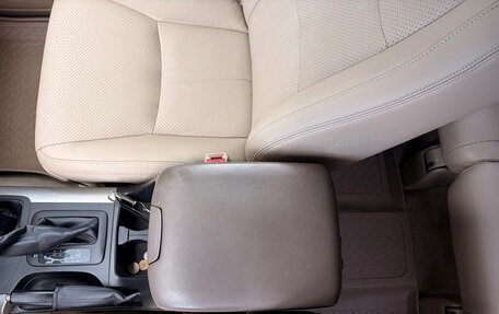 Toyota Land Cruiser Prado 120 рестайлинг, 2007 год, 3 500 000 рублей, 13 фотография
