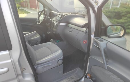 Mercedes-Benz Viano, 2009 год, 1 320 000 рублей, 10 фотография