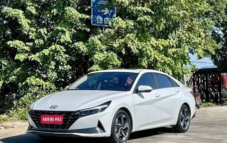 Hyundai Elantra, 2021 год, 1 040 000 рублей, 1 фотография