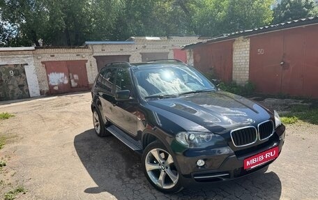 BMW X5, 2010 год, 2 700 000 рублей, 2 фотография