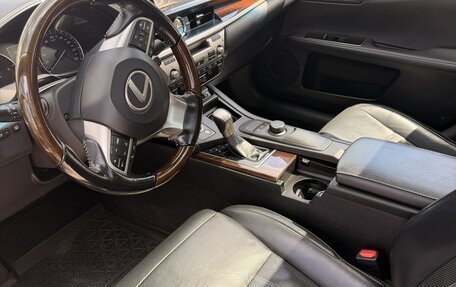 Lexus ES VII, 2017 год, 2 100 000 рублей, 2 фотография