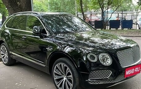 Bentley Bentayga I, 2016 год, 7 450 000 рублей, 4 фотография