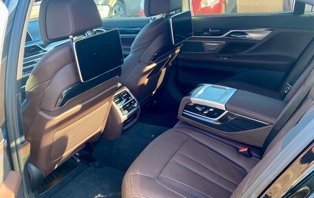 BMW 7 серия, 2019 год, 6 300 000 рублей, 6 фотография