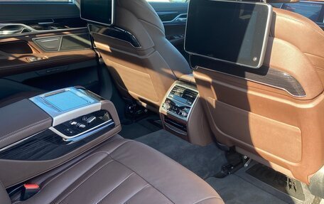 BMW 7 серия, 2019 год, 6 300 000 рублей, 10 фотография