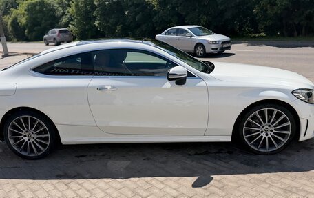 Mercedes-Benz C-Класс, 2019 год, 3 550 000 рублей, 2 фотография