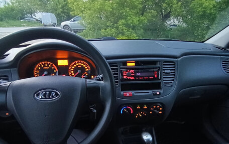 KIA Rio II, 2008 год, 550 000 рублей, 11 фотография