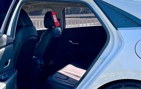 Hyundai Elantra, 2021 год, 1 040 000 рублей, 9 фотография