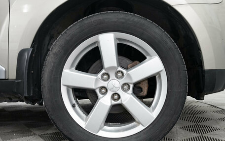 Mitsubishi Outlander III рестайлинг 3, 2008 год, 1 085 000 рублей, 3 фотография