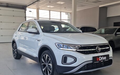 Volkswagen T-Roc I, 2025 год, 3 199 000 рублей, 3 фотография