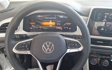 Volkswagen T-Roc I, 2025 год, 3 199 000 рублей, 10 фотография