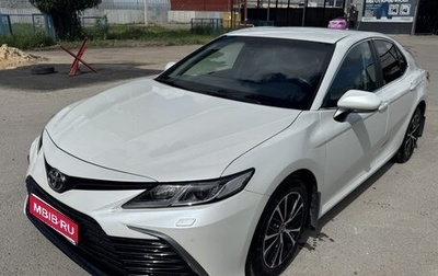 Toyota Camry, 2021 год, 3 600 000 рублей, 1 фотография