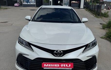 Toyota Camry, 2021 год, 3 600 000 рублей, 8 фотография