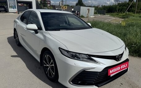 Toyota Camry, 2021 год, 3 600 000 рублей, 3 фотография