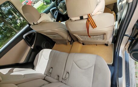 Toyota RAV4, 2007 год, 1 700 000 рублей, 29 фотография
