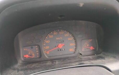 Honda Logo, 1999 год, 150 000 рублей, 2 фотография