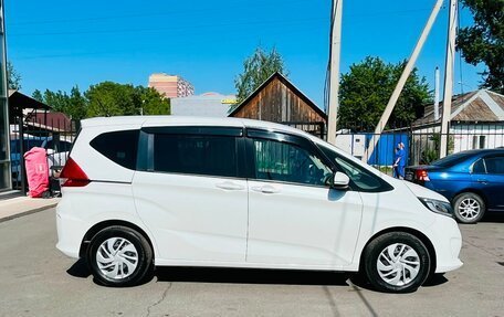 Honda Freed II, 2017 год, 1 699 000 рублей, 5 фотография