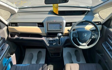 Honda Freed II, 2017 год, 1 699 000 рублей, 16 фотография