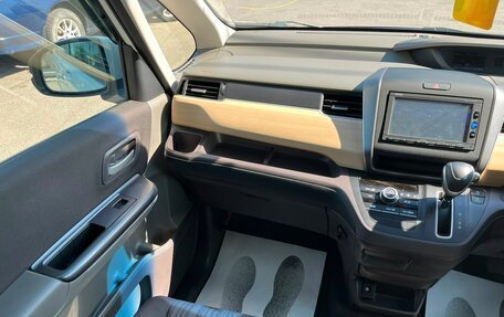Honda Freed II, 2017 год, 1 699 000 рублей, 17 фотография