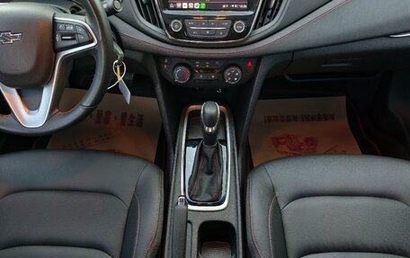 Chevrolet Monza, 2022 год, 1 620 000 рублей, 9 фотография