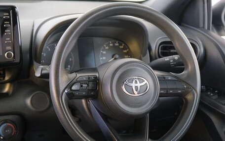Toyota Yaris, 2020 год, 1 189 000 рублей, 12 фотография