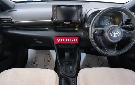 Toyota Yaris, 2020 год, 1 189 000 рублей, 13 фотография